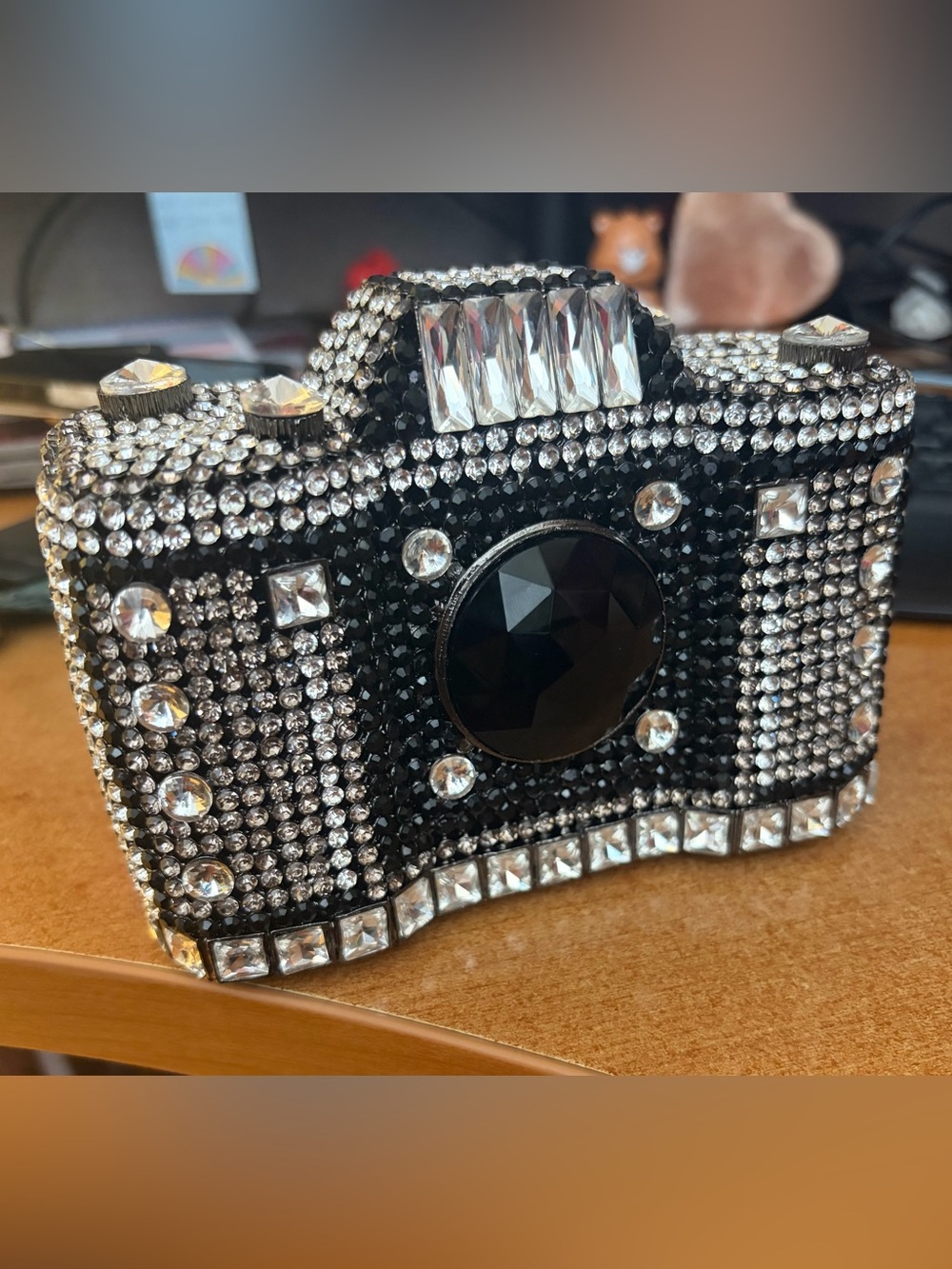 New cute camera-shaped rhinestone clutch. Removable metal strap & extra jewels.